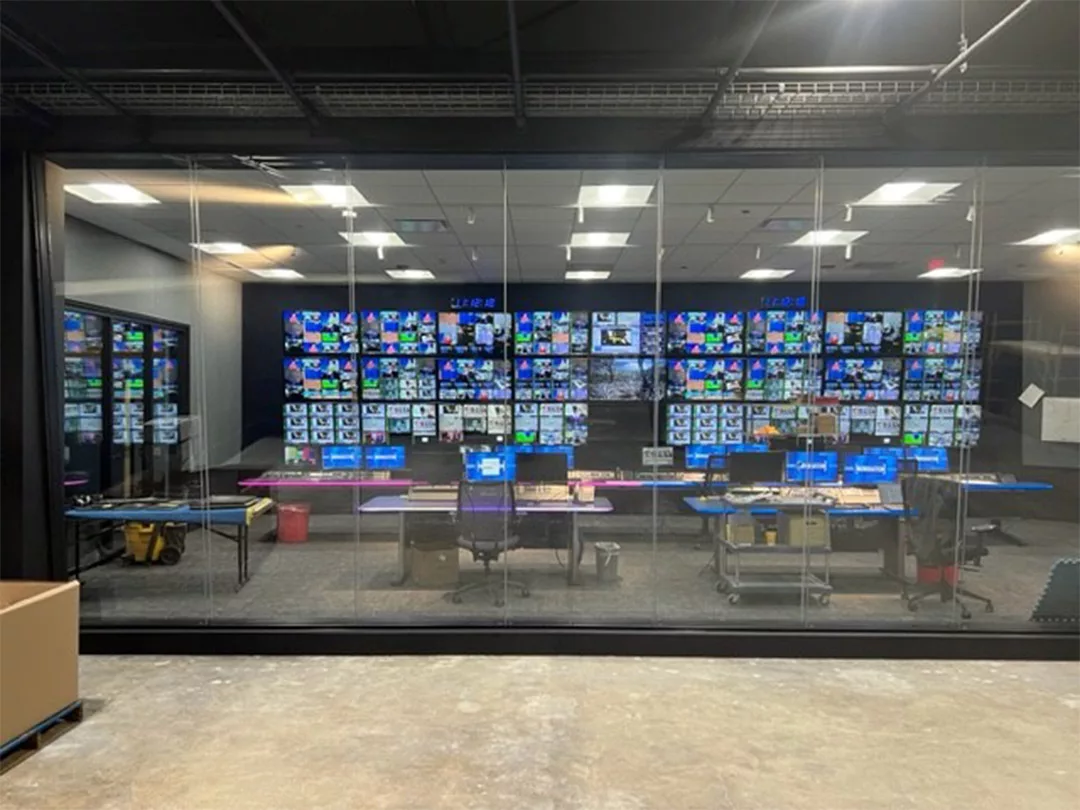 Window System Prevents Noise from Disrupting Local Studio